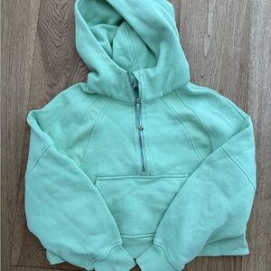 Lululemon Athletica cropped scuba hoodie